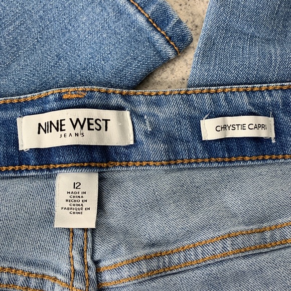 Nine West Chrystie Capris - Picture 3 of 5